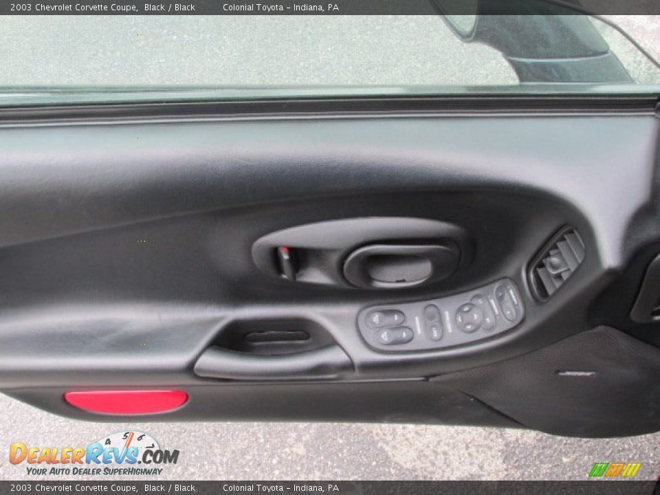 2003 Chevrolet Corvette Coupe Black / Black Photo #12