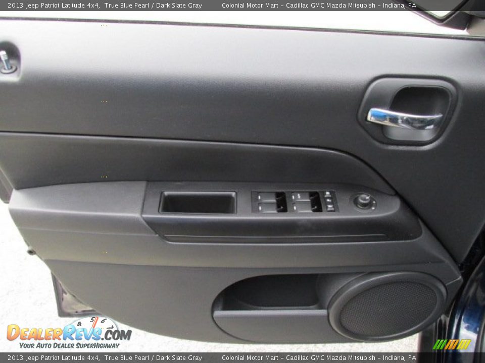2013 Jeep Patriot Latitude 4x4 True Blue Pearl / Dark Slate Gray Photo #11