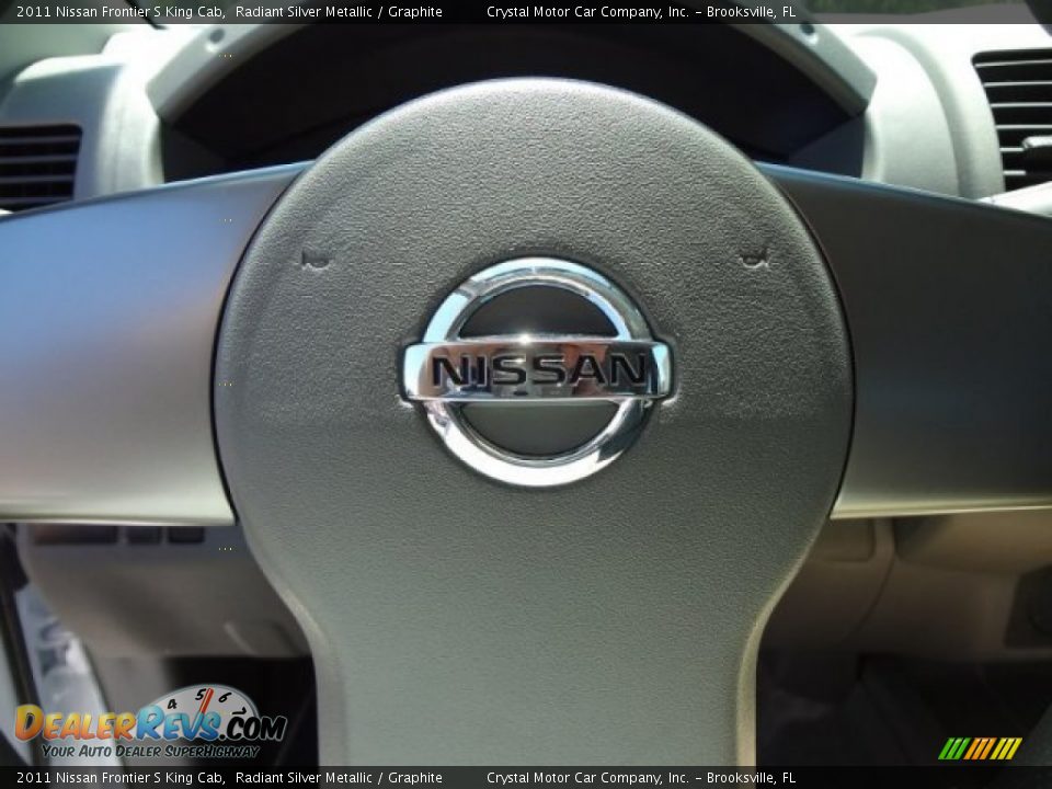 2011 Nissan Frontier S King Cab Radiant Silver Metallic / Graphite Photo #19