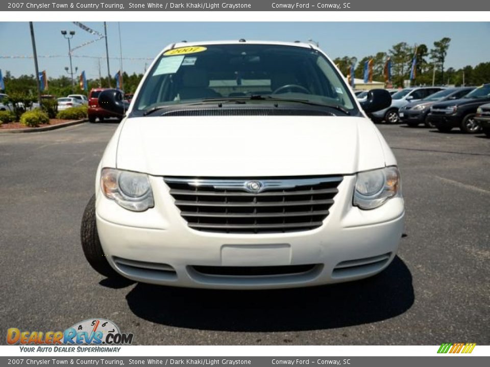 2007 Chrysler Town & Country Touring Stone White / Dark Khaki/Light Graystone Photo #2