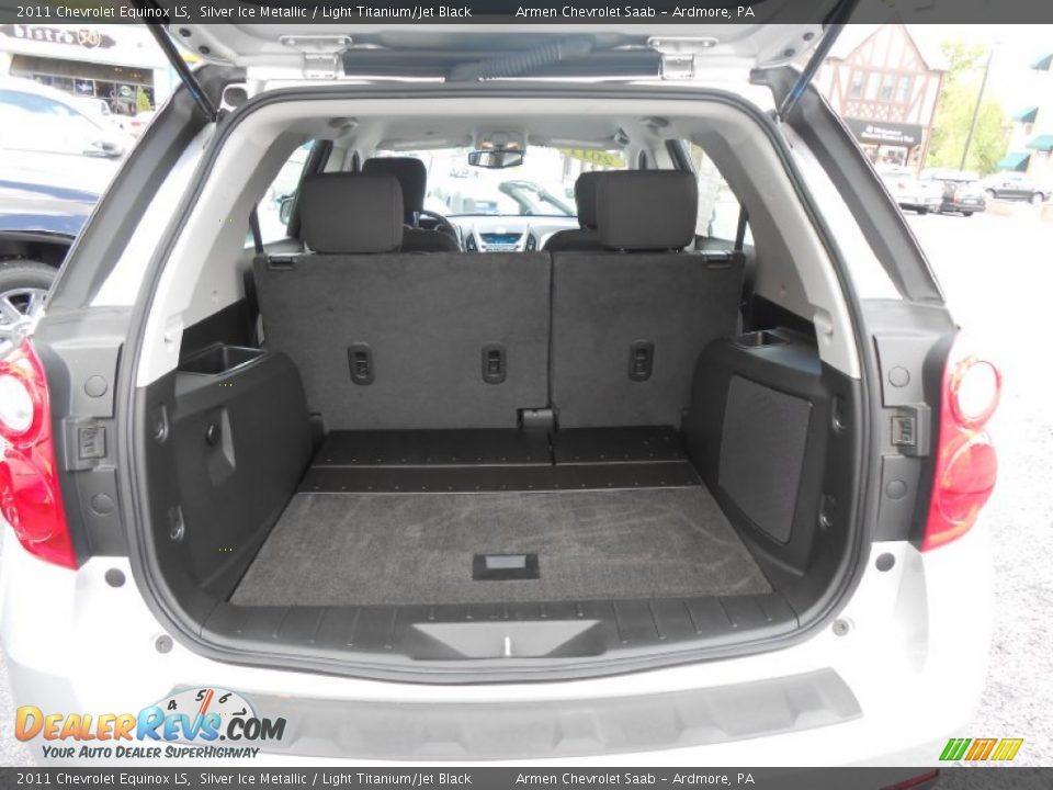 2011 Chevrolet Equinox LS Silver Ice Metallic / Light Titanium/Jet Black Photo #13