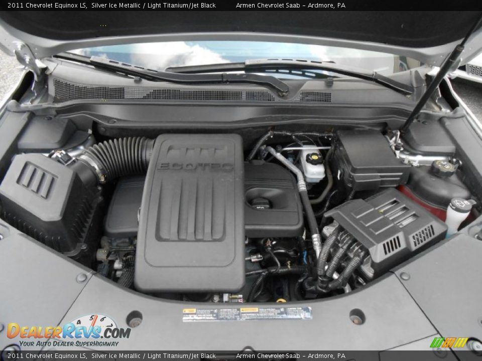 2011 Chevrolet Equinox LS Silver Ice Metallic / Light Titanium/Jet Black Photo #17