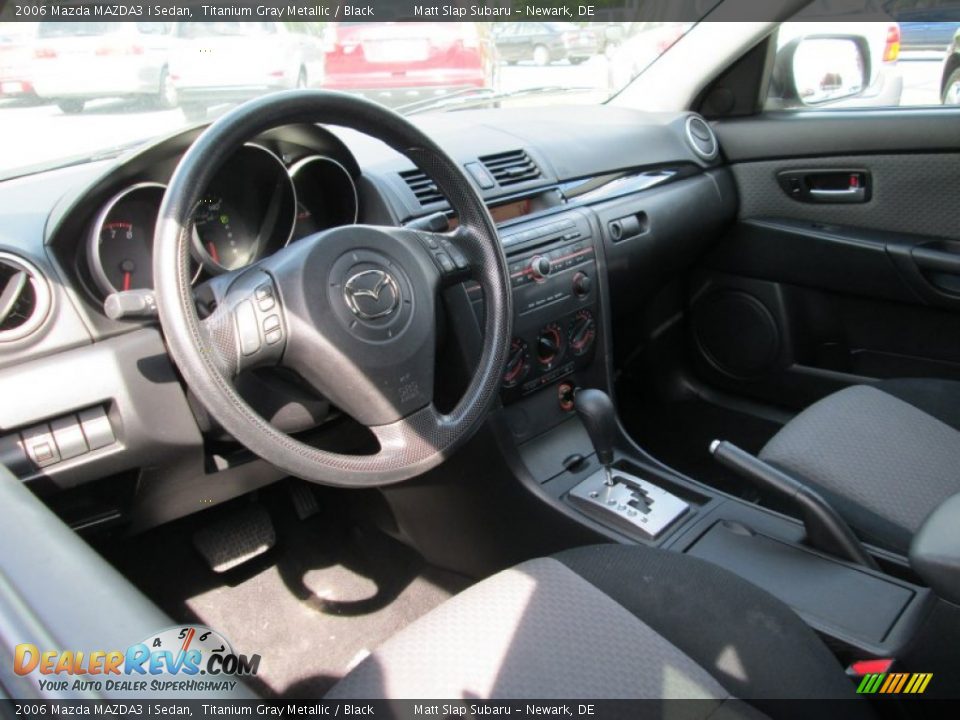 2006 Mazda MAZDA3 i Sedan Titanium Gray Metallic / Black Photo #10