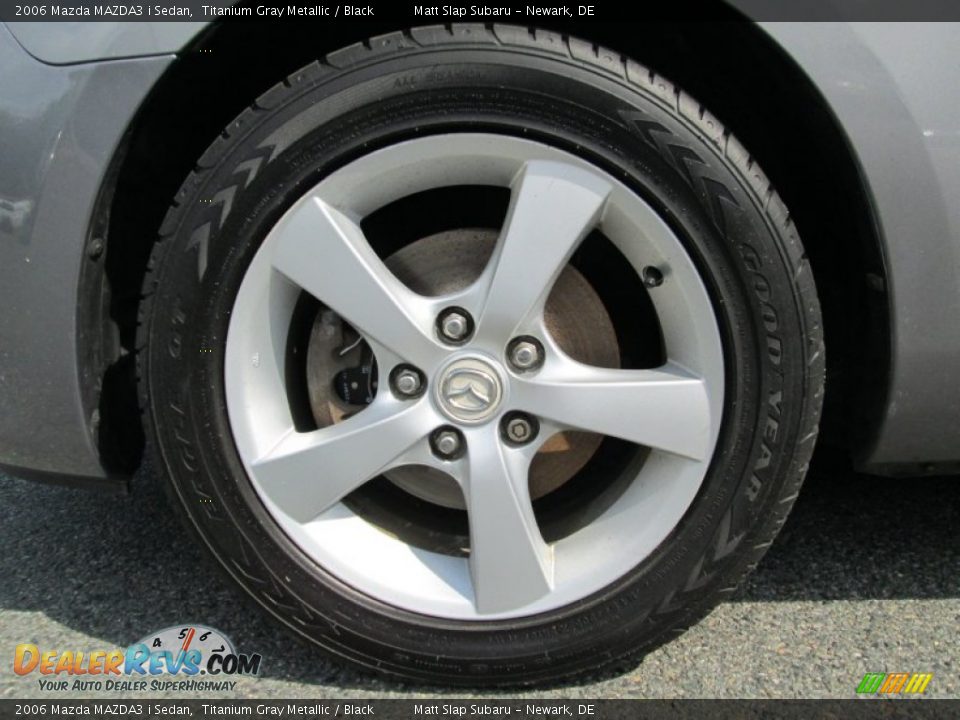 2006 Mazda MAZDA3 i Sedan Titanium Gray Metallic / Black Photo #21