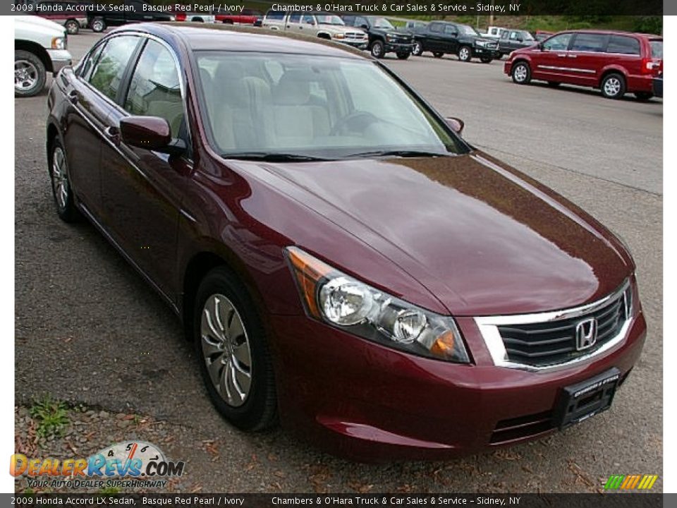 Front 3/4 View of 2009 Honda Accord LX Sedan Photo #11