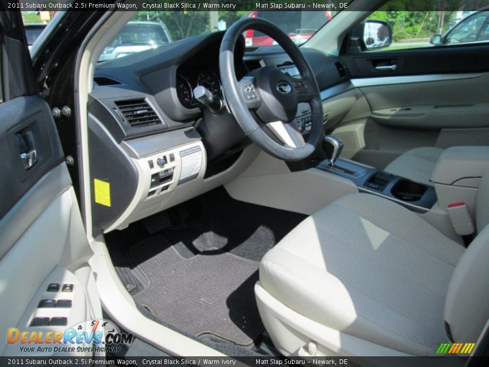 2011 Subaru Outback 2.5i Premium Wagon Crystal Black Silica / Warm Ivory Photo #11