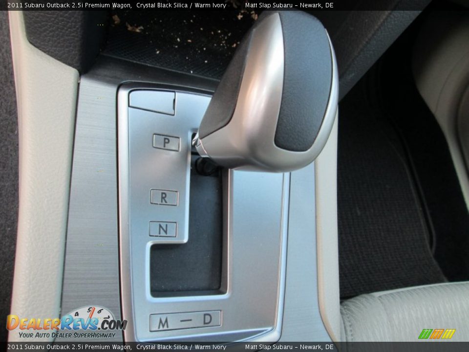 2011 Subaru Outback 2.5i Premium Wagon Crystal Black Silica / Warm Ivory Photo #26
