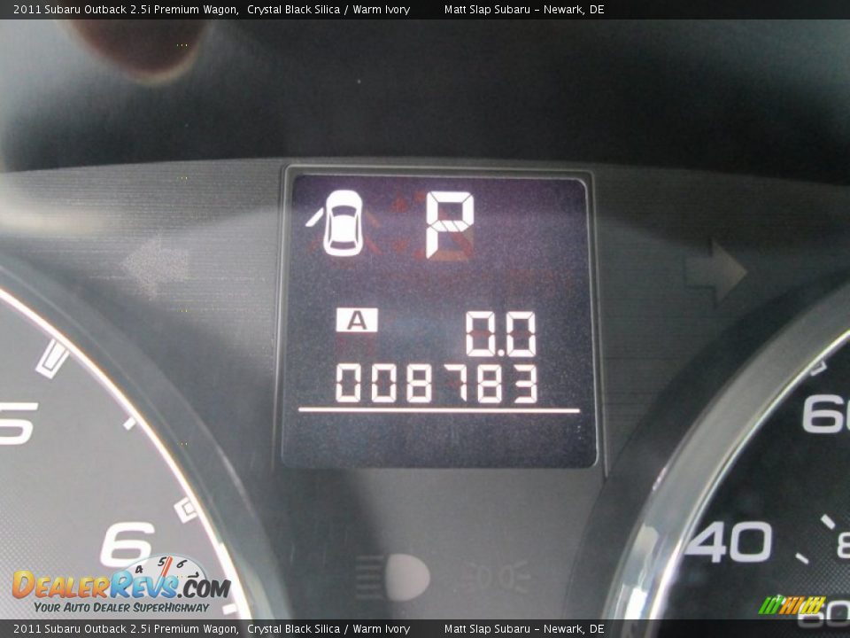 2011 Subaru Outback 2.5i Premium Wagon Crystal Black Silica / Warm Ivory Photo #28