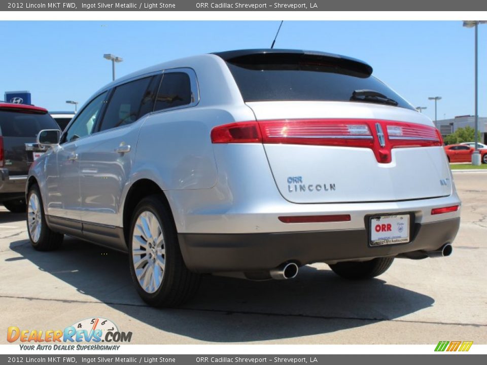 2012 Lincoln MKT FWD Ingot Silver Metallic / Light Stone Photo #3