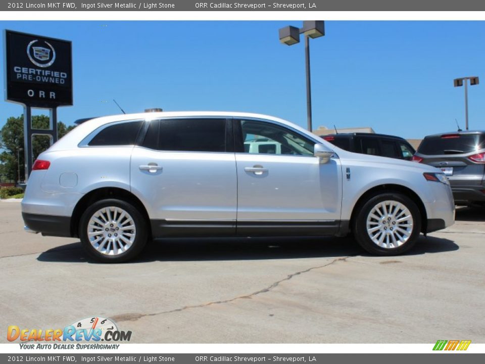 2012 Lincoln MKT FWD Ingot Silver Metallic / Light Stone Photo #6