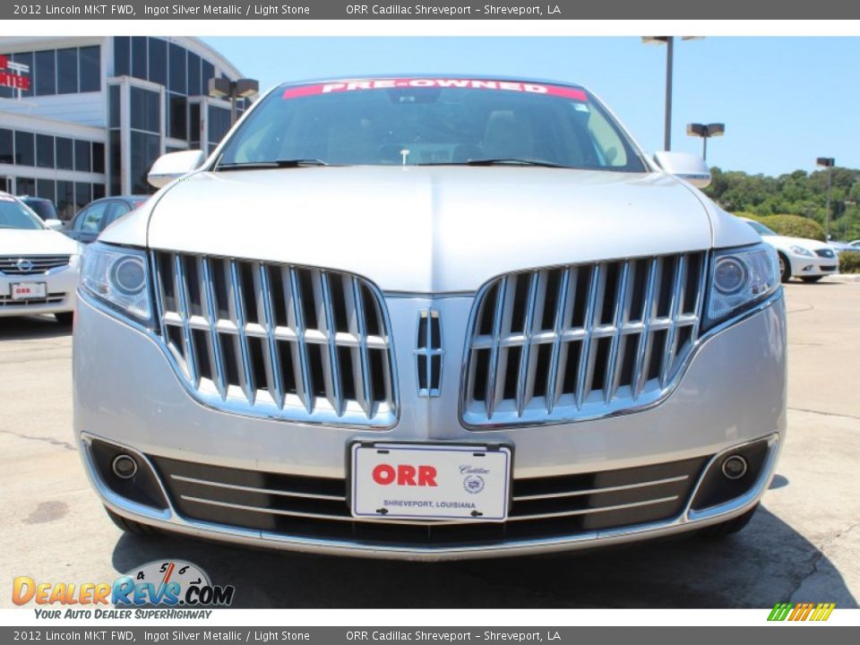 2012 Lincoln MKT FWD Ingot Silver Metallic / Light Stone Photo #7