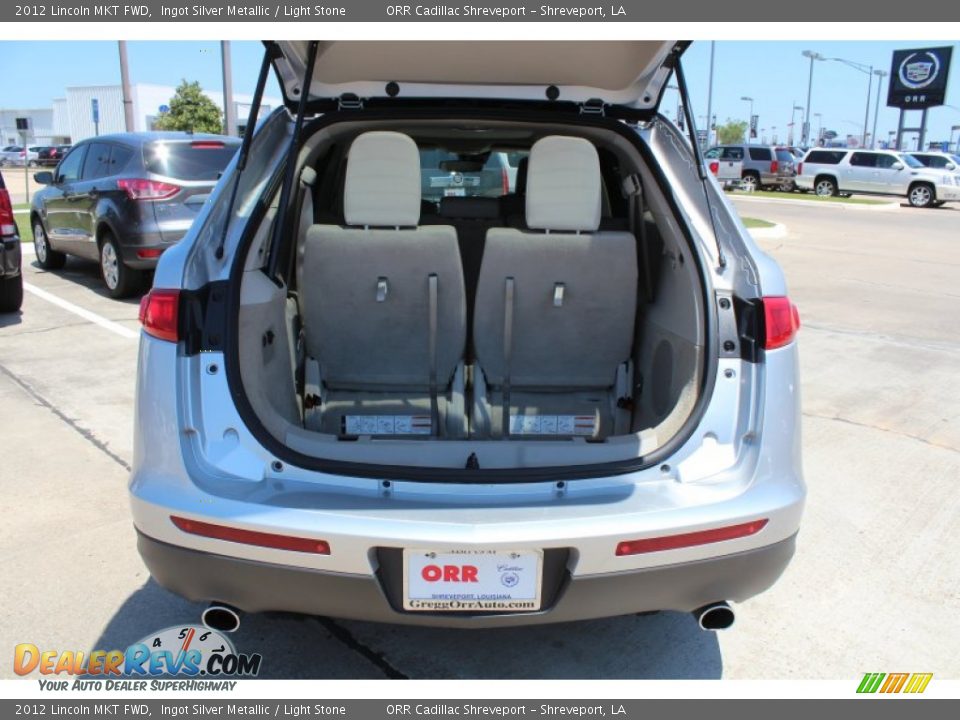 2012 Lincoln MKT FWD Ingot Silver Metallic / Light Stone Photo #24