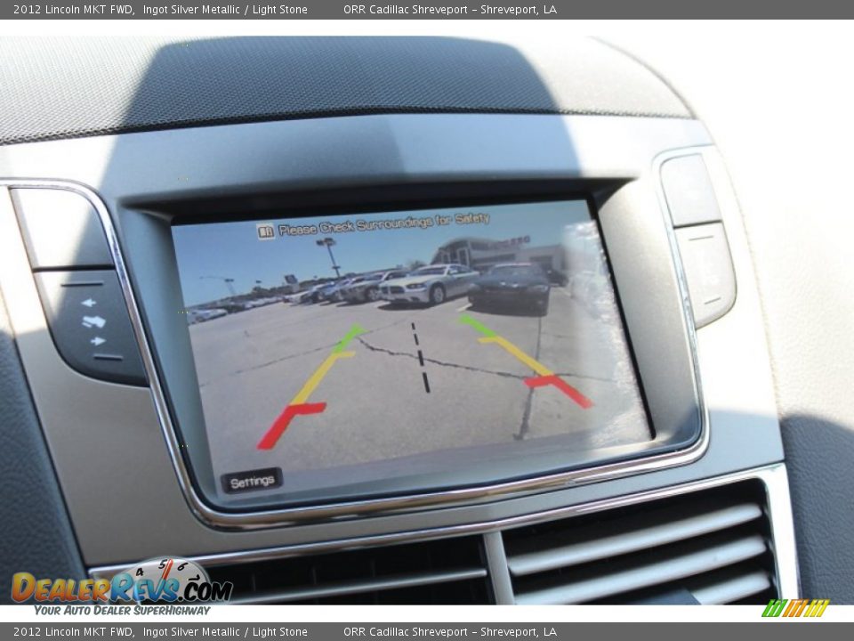 2012 Lincoln MKT FWD Ingot Silver Metallic / Light Stone Photo #31
