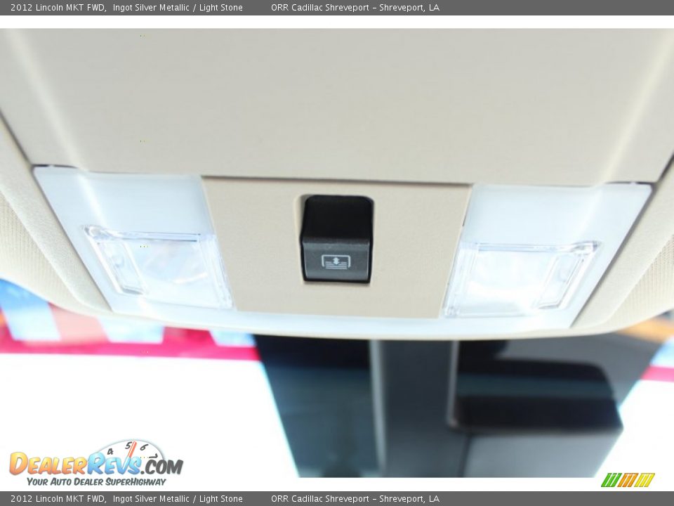 2012 Lincoln MKT FWD Ingot Silver Metallic / Light Stone Photo #33