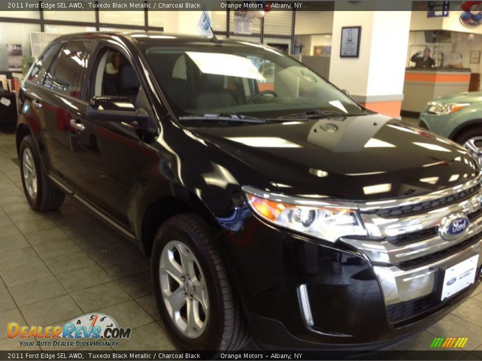 2011 Ford Edge SEL AWD Tuxedo Black Metallic / Charcoal Black Photo #6