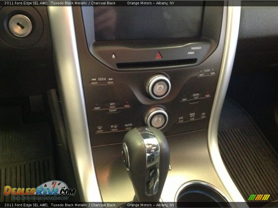2011 Ford Edge SEL AWD Tuxedo Black Metallic / Charcoal Black Photo #13