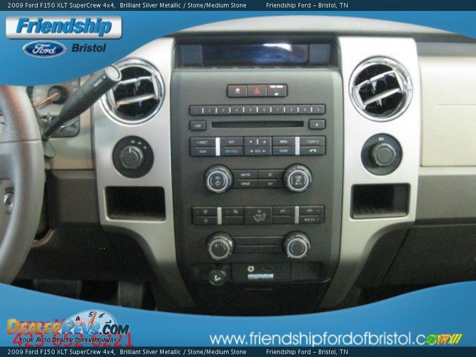 2009 Ford F150 XLT SuperCrew 4x4 Brilliant Silver Metallic / Stone/Medium Stone Photo #18