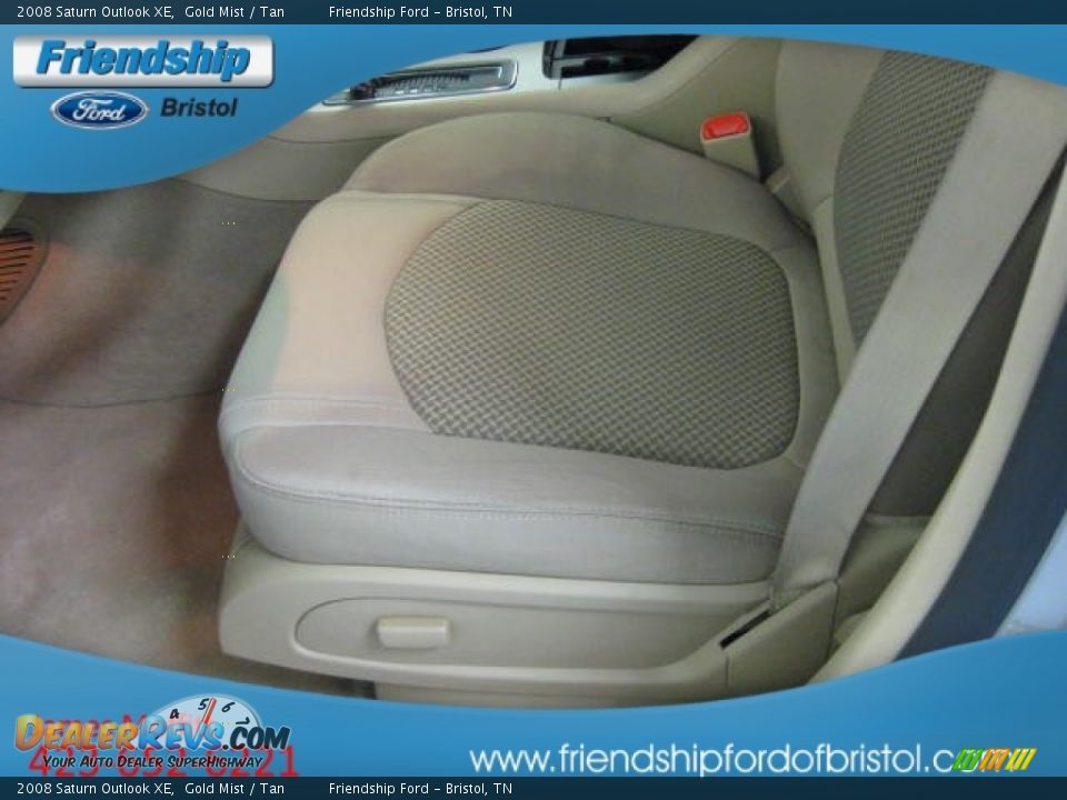 2008 Saturn Outlook XE Gold Mist / Tan Photo #7