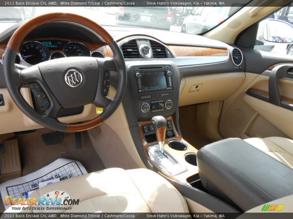 2011 Buick Enclave CXL AWD White Diamond Tricoat / Cashmere/Cocoa Photo #29
