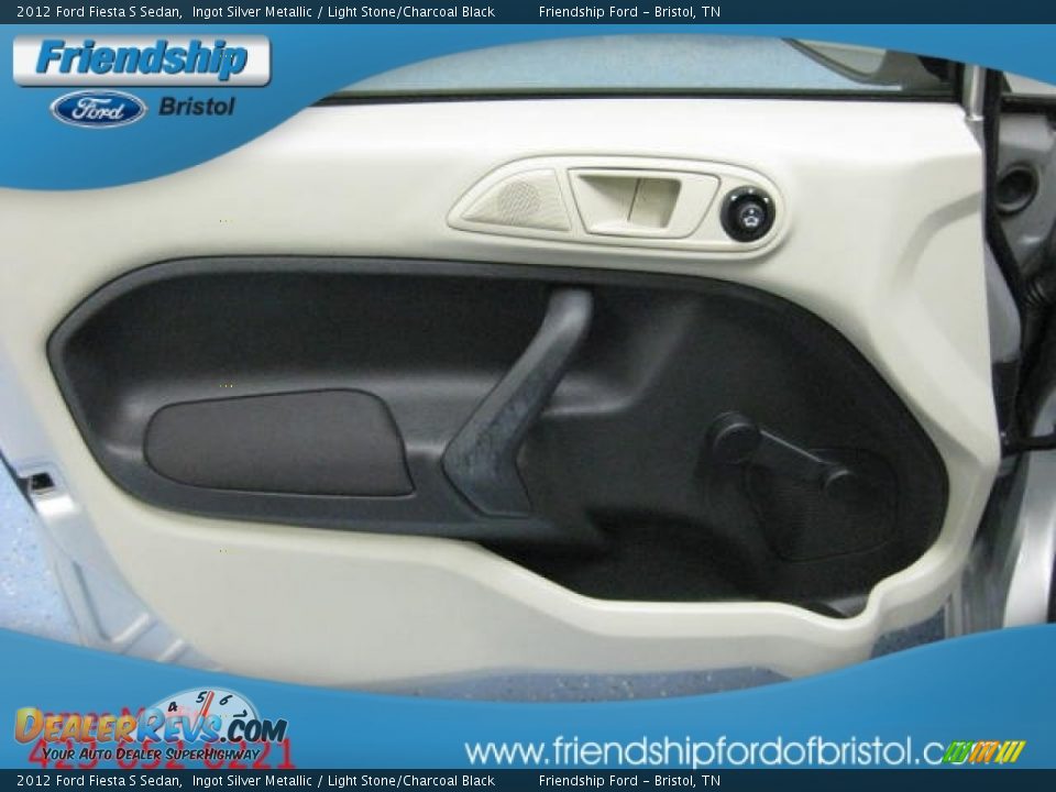 2012 Ford Fiesta S Sedan Ingot Silver Metallic / Light Stone/Charcoal Black Photo #8