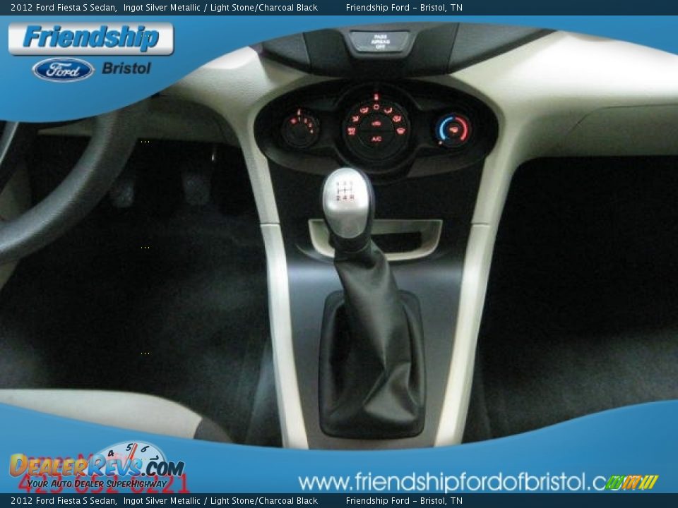 2012 Ford Fiesta S Sedan Ingot Silver Metallic / Light Stone/Charcoal Black Photo #19