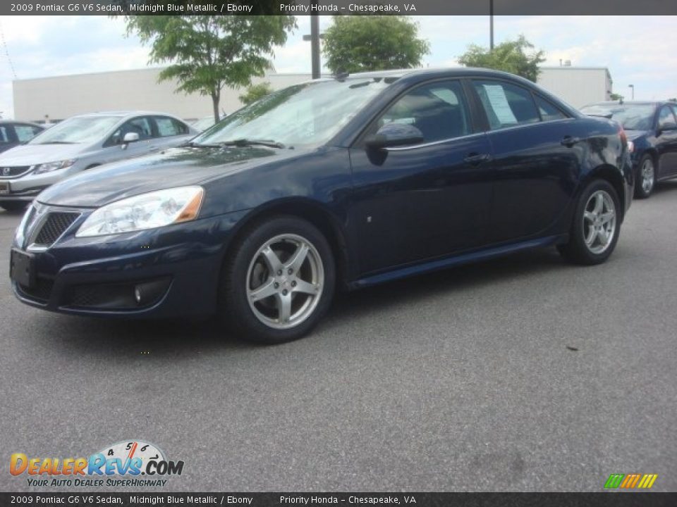 2009 Pontiac G6 V6 Sedan Midnight Blue Metallic / Ebony Photo #2