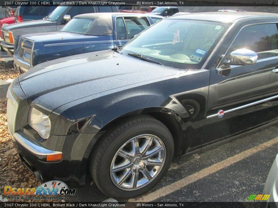 2007 Chrysler 300 C HEMI Brilliant Black / Dark Khaki/Light Graystone Photo #2
