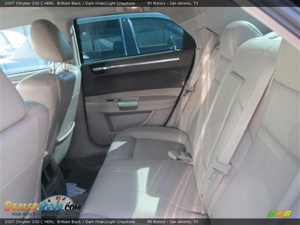 2007 Chrysler 300 C HEMI Brilliant Black / Dark Khaki/Light Graystone Photo #10
