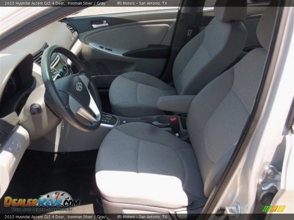 2013 Hyundai Accent GLS 4 Door Ironman Silver / Gray Photo #9