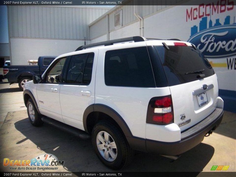 2007 Ford Explorer XLT Oxford White / Camel Photo #8