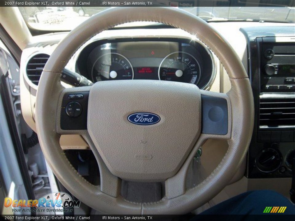 2007 Ford Explorer XLT Oxford White / Camel Photo #27