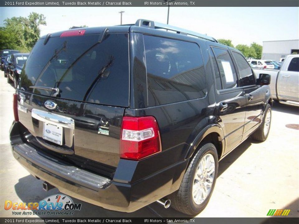 2011 Ford Expedition Limited Tuxedo Black Metallic / Charcoal Black Photo #6