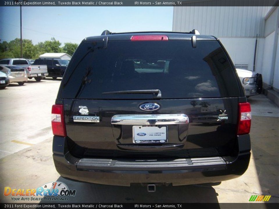 2011 Ford Expedition Limited Tuxedo Black Metallic / Charcoal Black Photo #7
