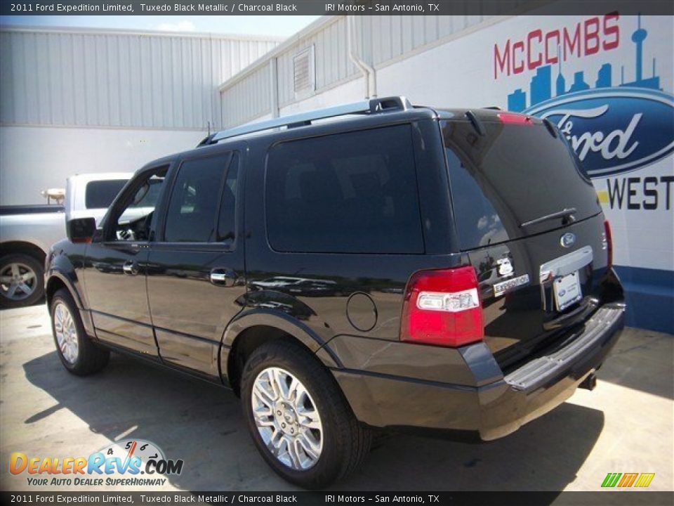 2011 Ford Expedition Limited Tuxedo Black Metallic / Charcoal Black Photo #8