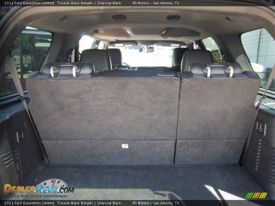 2011 Ford Expedition Limited Tuxedo Black Metallic / Charcoal Black Photo #19