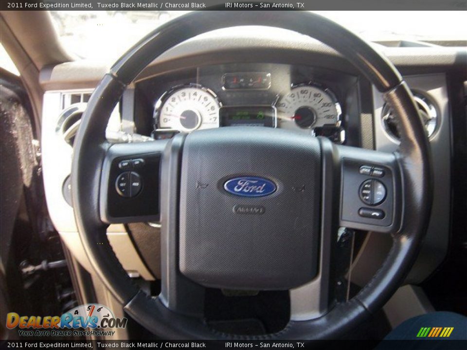2011 Ford Expedition Limited Tuxedo Black Metallic / Charcoal Black Photo #28