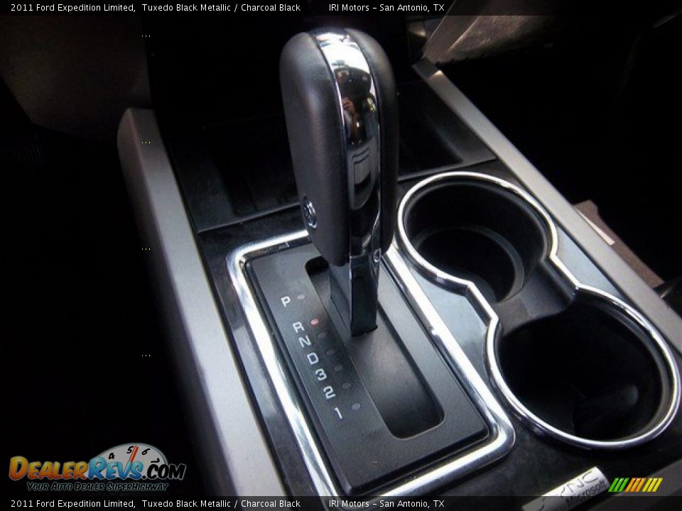 2011 Ford Expedition Limited Tuxedo Black Metallic / Charcoal Black Photo #34
