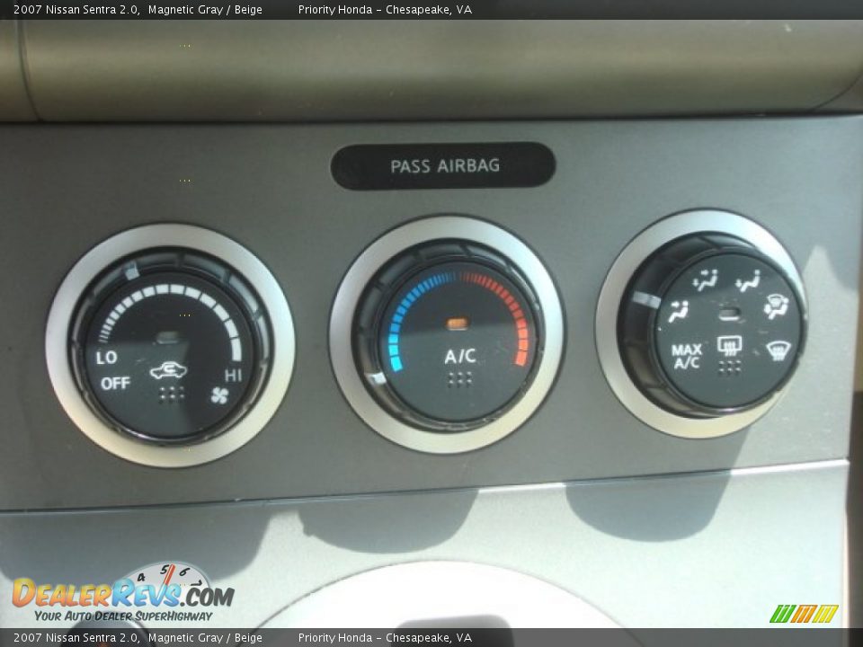 2007 Nissan Sentra 2.0 Magnetic Gray / Beige Photo #17