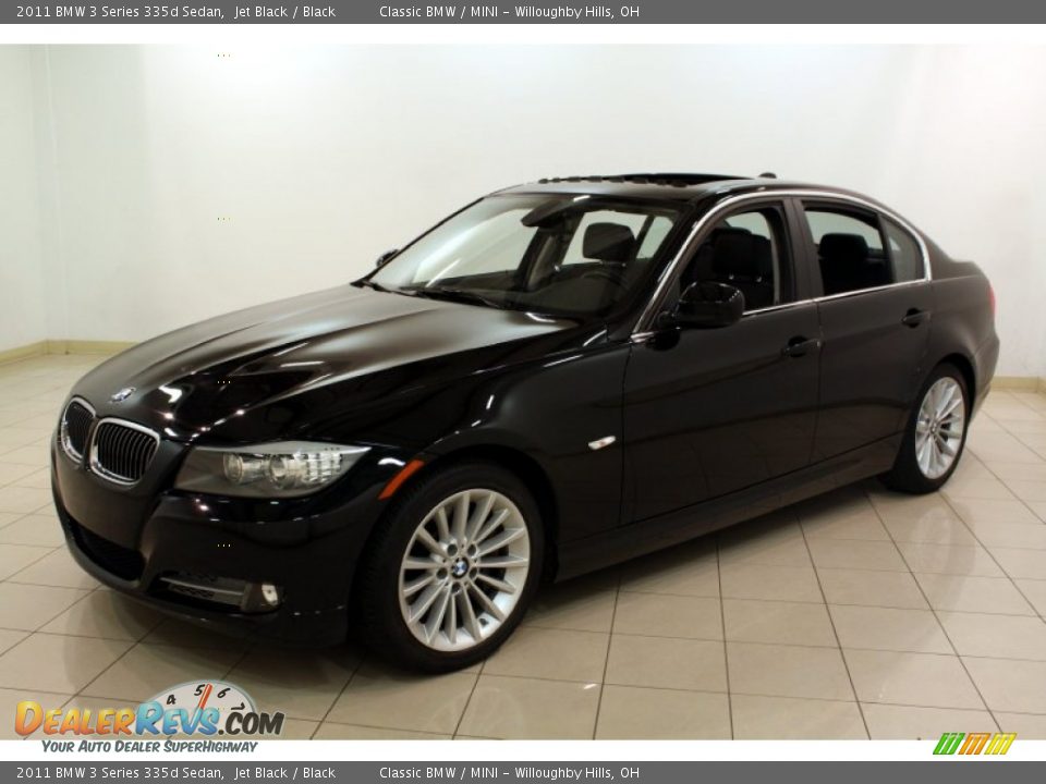 Front 3/4 View of 2011 BMW 3 Series 335d Sedan Photo #3