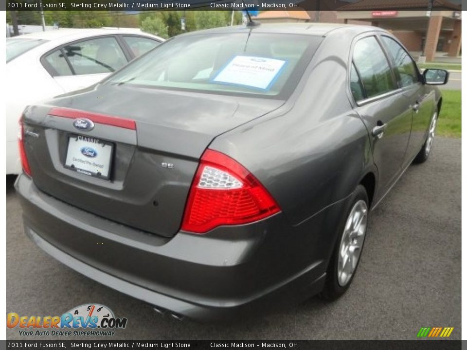 2011 Ford Fusion SE Sterling Grey Metallic / Medium Light Stone Photo #2