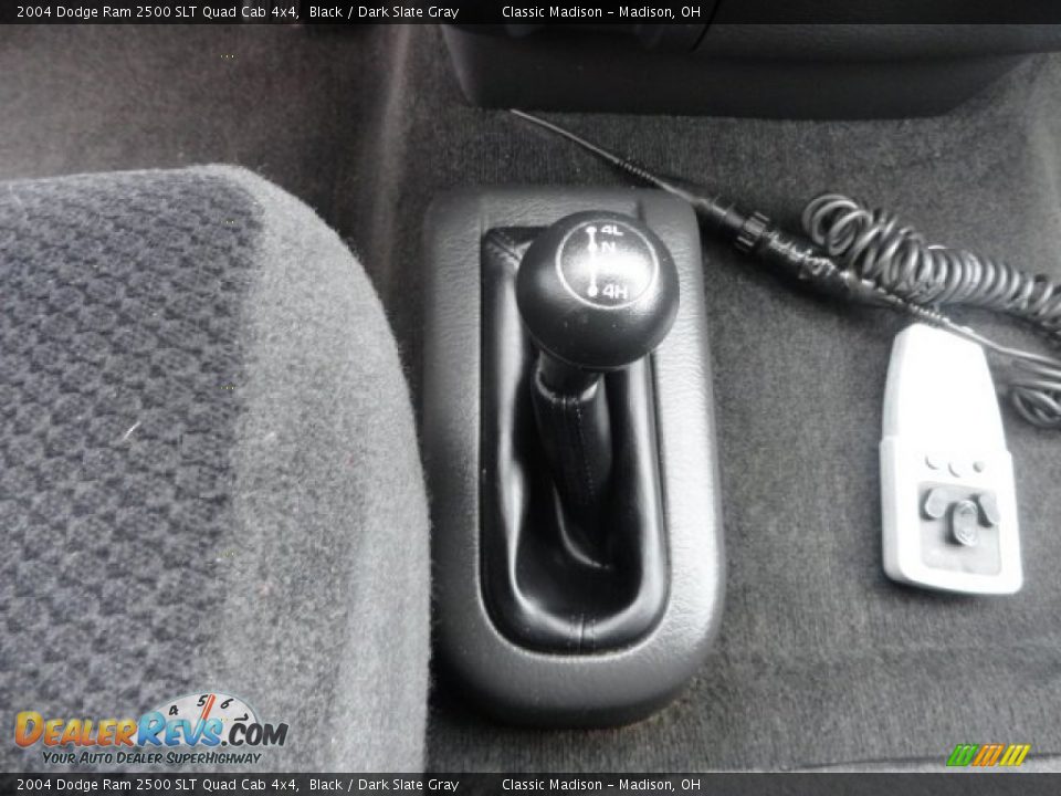 2004 Dodge Ram 2500 SLT Quad Cab 4x4 Black / Dark Slate Gray Photo #5