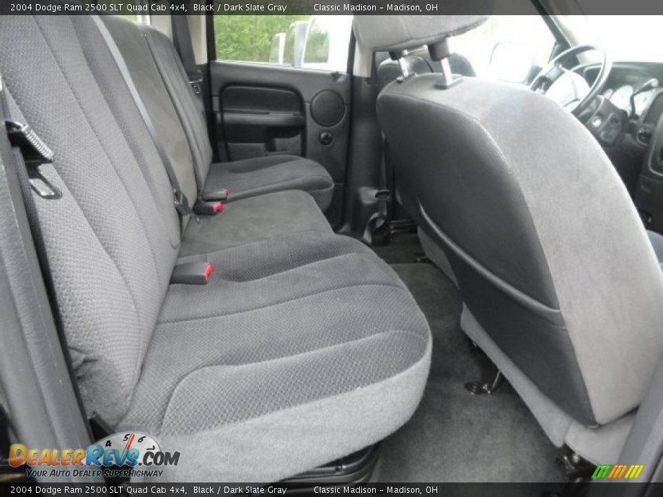 2004 Dodge Ram 2500 SLT Quad Cab 4x4 Black / Dark Slate Gray Photo #9