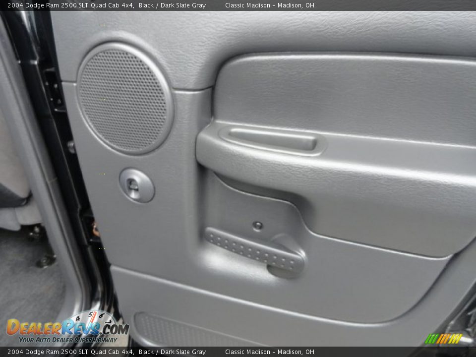 2004 Dodge Ram 2500 SLT Quad Cab 4x4 Black / Dark Slate Gray Photo #10