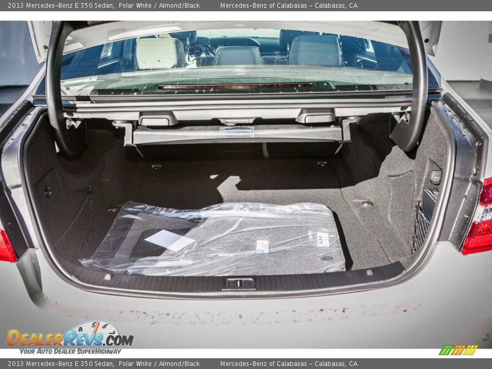 2013 Mercedes-Benz E 350 Sedan Polar White / Almond/Black Photo #4