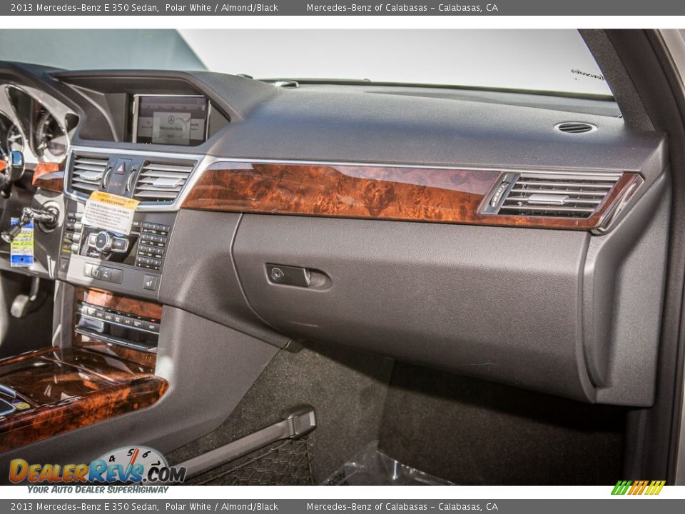 2013 Mercedes-Benz E 350 Sedan Polar White / Almond/Black Photo #8