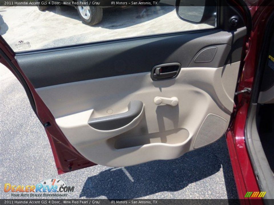 2011 Hyundai Accent GLS 4 Door Wine Red Pearl / Gray Photo #7