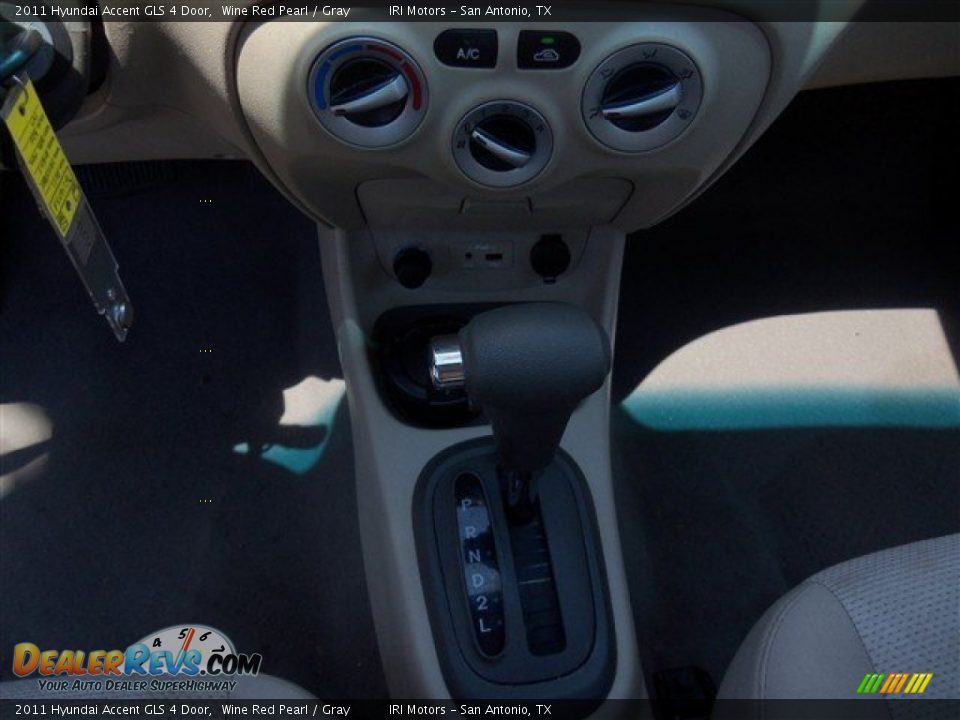 2011 Hyundai Accent GLS 4 Door Wine Red Pearl / Gray Photo #14