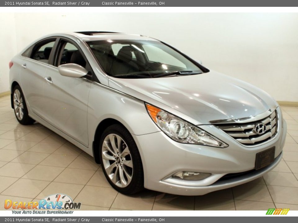 2011 Hyundai Sonata SE Radiant Silver / Gray Photo #1