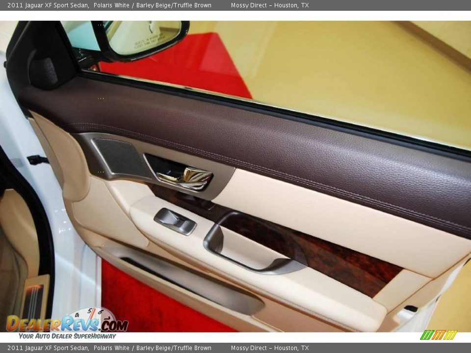 2011 Jaguar XF Sport Sedan Polaris White / Barley Beige/Truffle Brown Photo #18