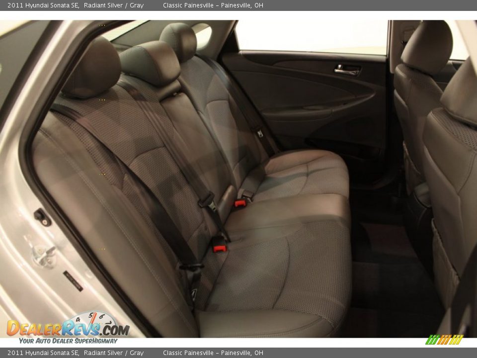 2011 Hyundai Sonata SE Radiant Silver / Gray Photo #27